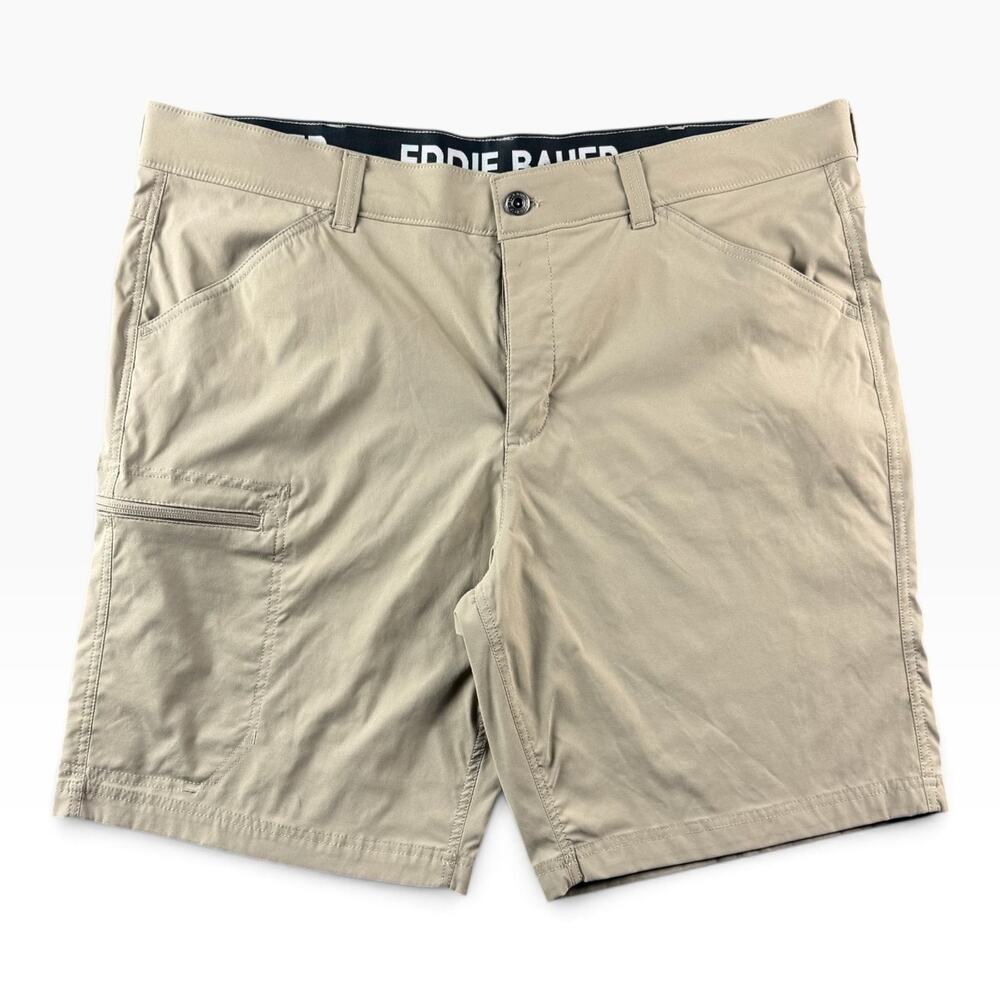 Eddie Bauer Rainier Tech Shorts Mens 40 Khaki Stretch Nylon Hiking Outdoor